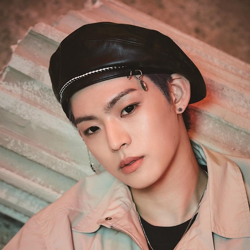 HYOJIN